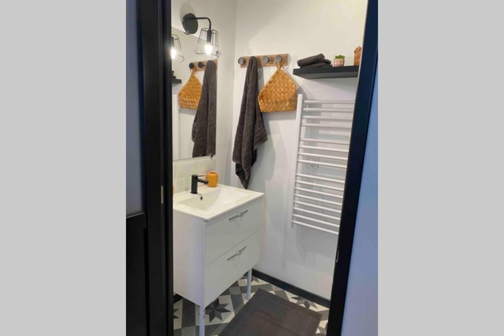 Appartement Centre De Moulins Мулен Экстерьер фото