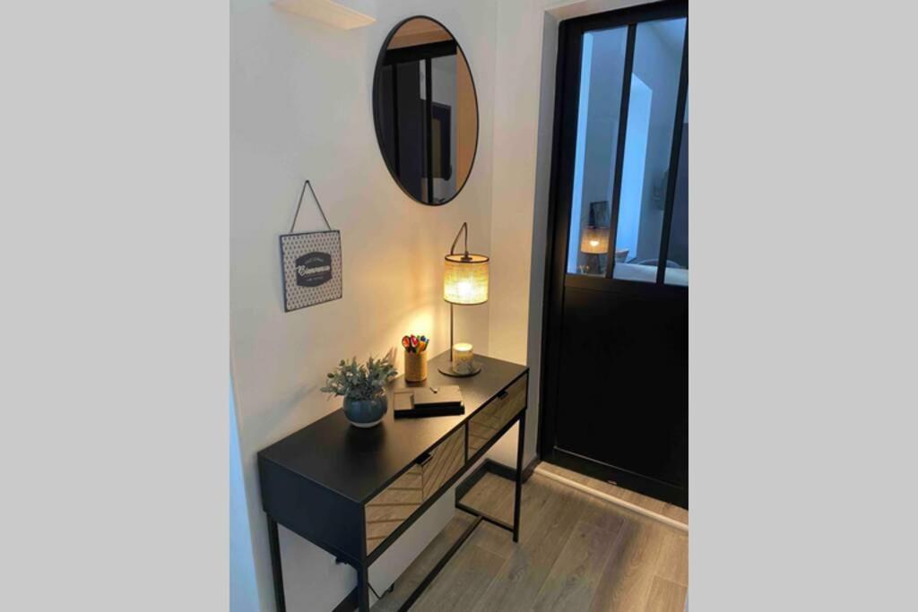 Appartement Centre De Moulins Мулен Экстерьер фото